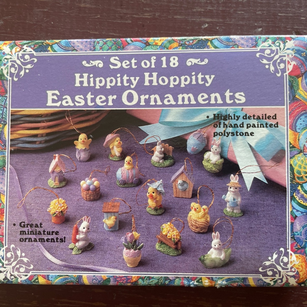 Hallmark Keepsake 2002 Easter Egg Hunt Hoppers Egg Ornament With Box